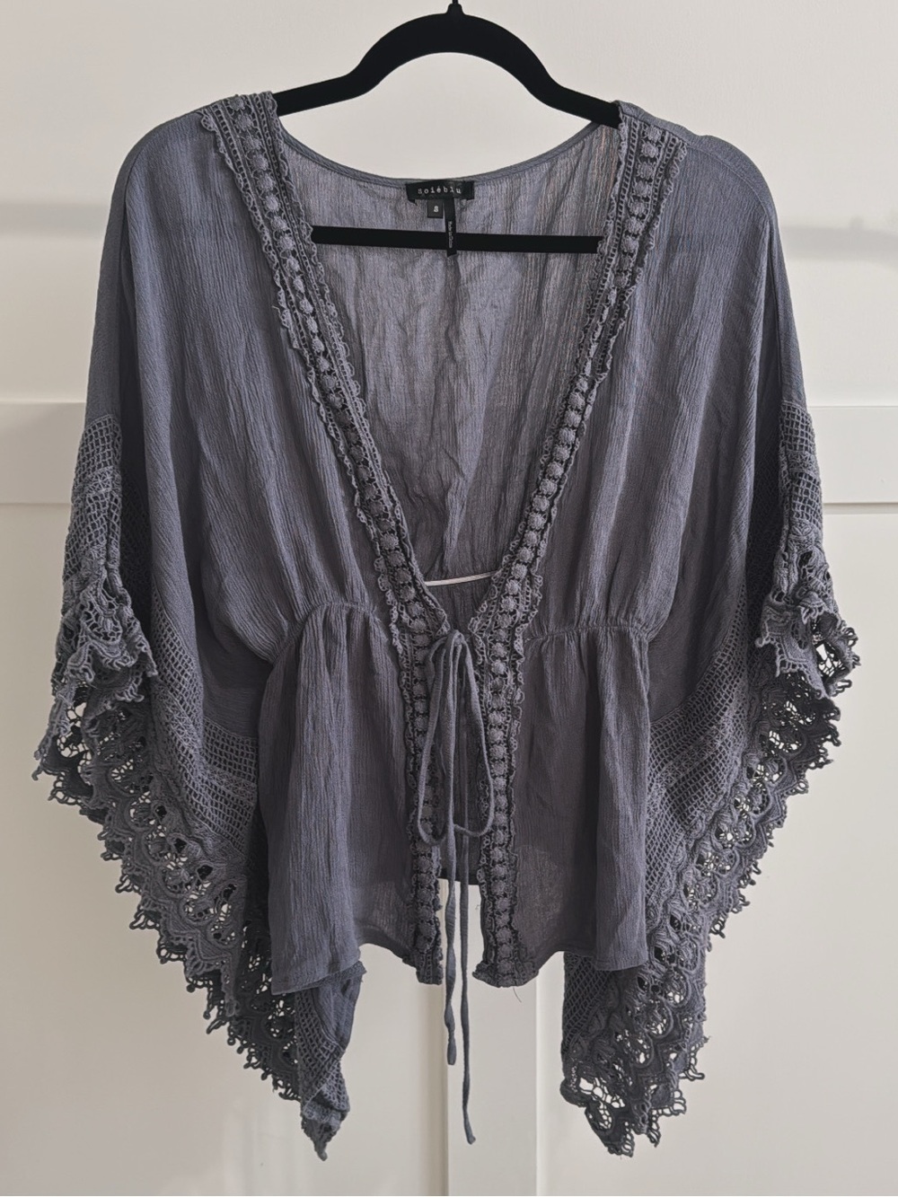 Soieblu Crochet-Trim Open Front Tunic in Gray
